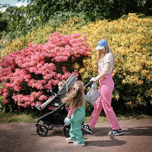 mushie Water Resistant Wet Bags | Large & Small Reusable Storage Bag for Baby Items and Travel | Zippered Pockets with Handle | Machine Washable, Set of 2 (Blue Flowers) - Image 7